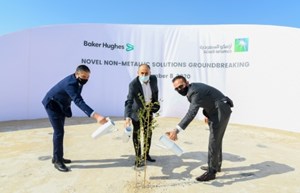 Aramco’s Senior VP for Technical Services Ahmad Al Sa’adi and Baker Hughes Chairman and CEO Lorenzo Simonelli