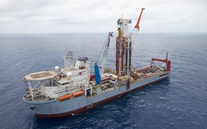 Noble Globetrotter II drillship